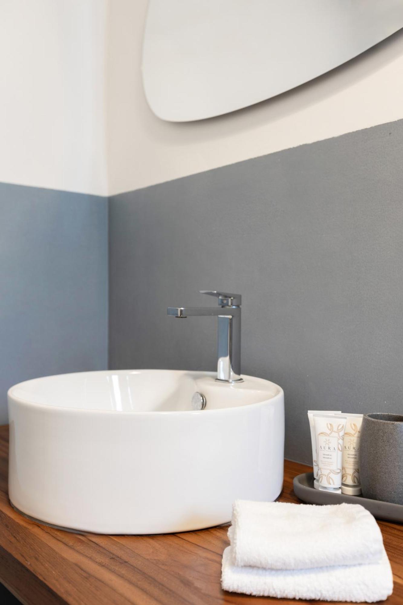La Madama Cristina Apartment Turin Ngoại thất bức ảnh